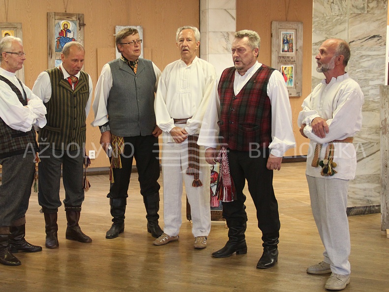 Folkloro ansamblis „Kupolė“