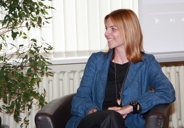Susitikimas su „Selfų slėnio“ autore Monika Budinaite